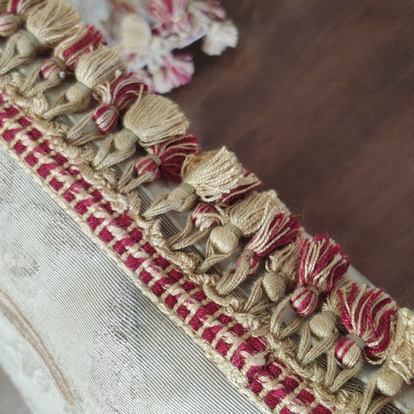 Antique Tapestry Pillow 14"×14" - Picture 3 of 4